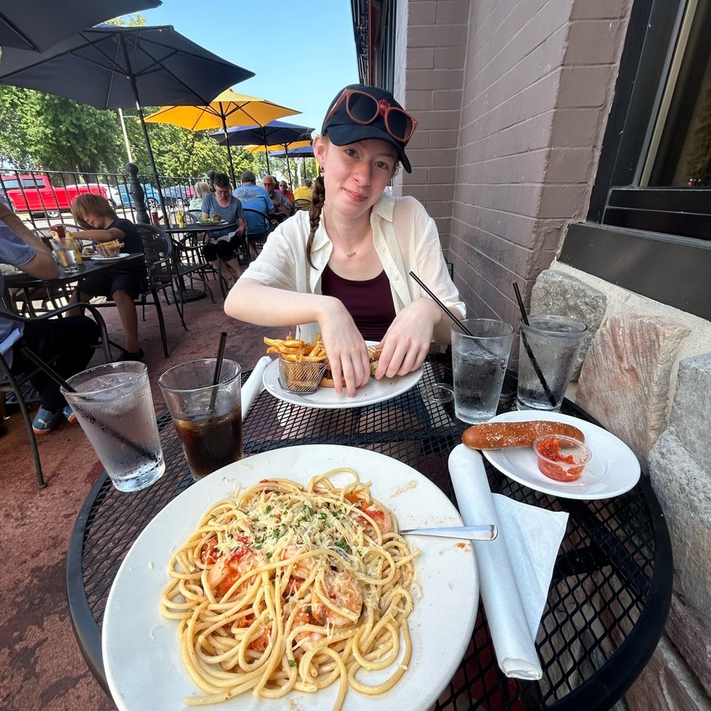 Meet your Posher, Emma